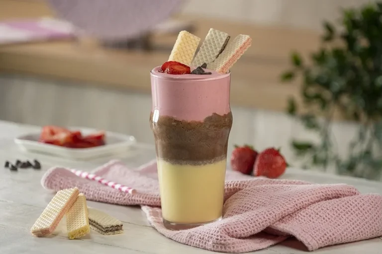 In-N-Out Shakes Menu With Prices 2026 Updated List 6 In-N-Out Neapolitan Shake