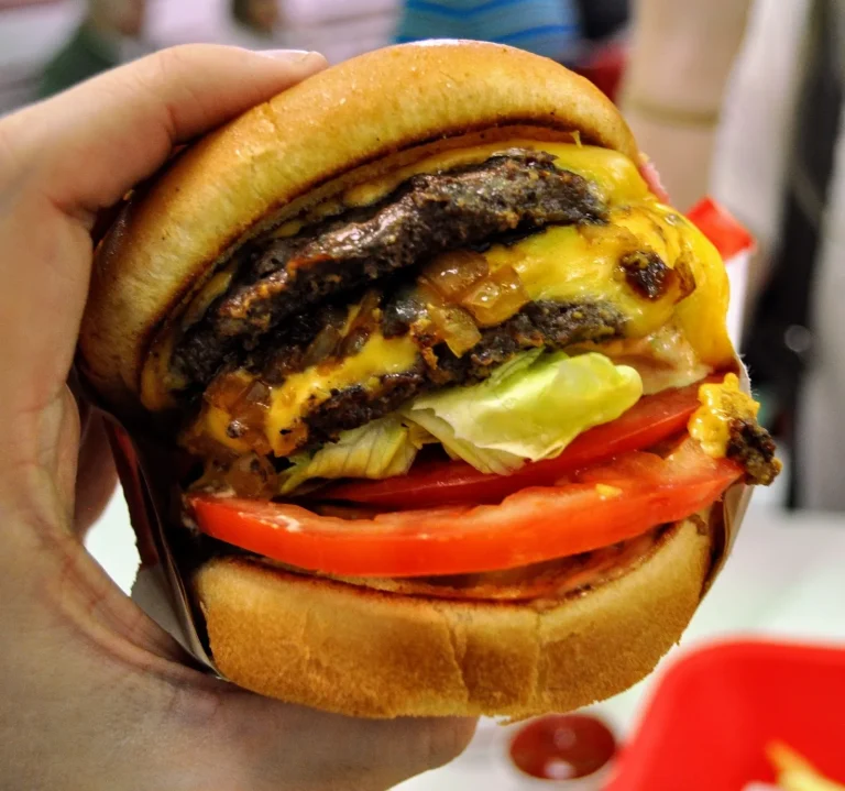 In-N-Out Hamburger Menu: All Burgers, Prices & Customizations 4 In-N-Out double Hamburger
